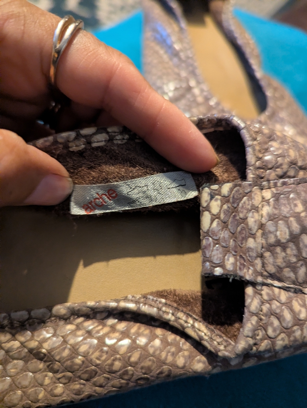 Arche Snake-Embossed Slip-On Flats in Beige and Brown - Picture 6 of 6